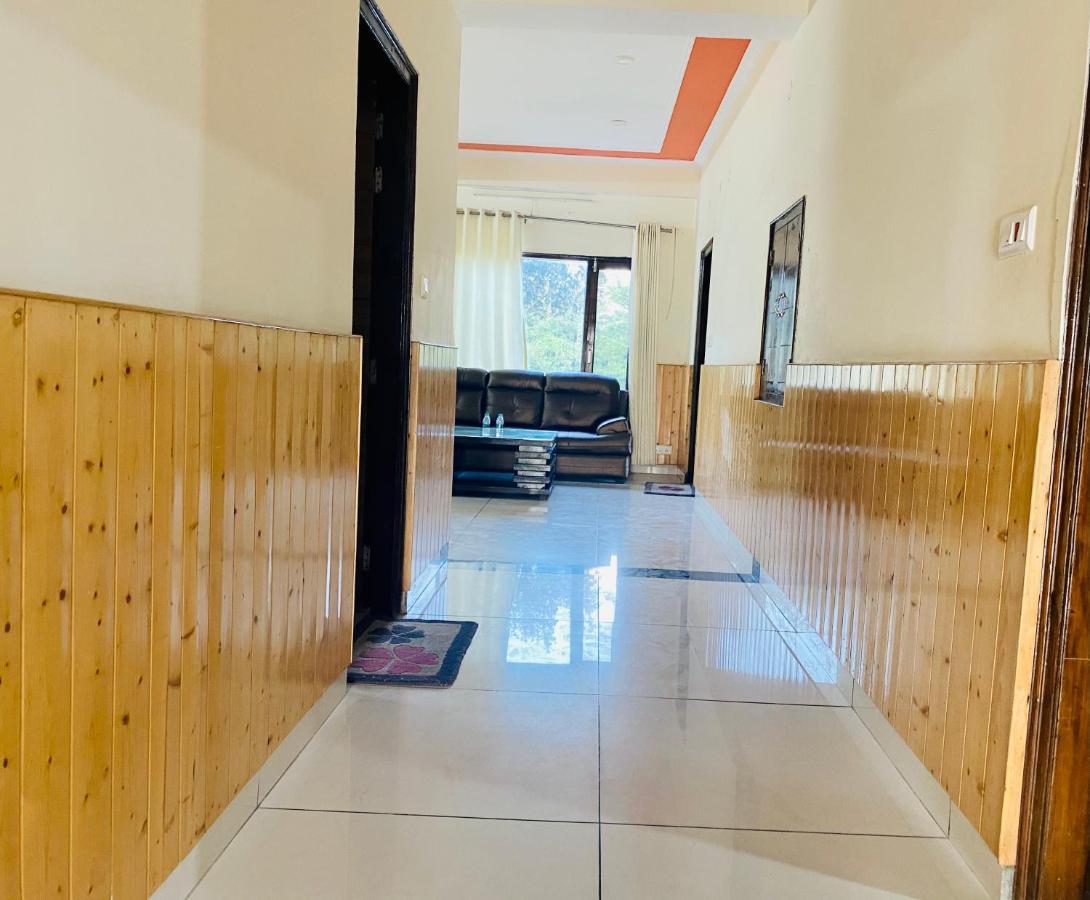 Royal Green Mashobra - Mountain And Valley View Rooms Shimla Bagian luar foto