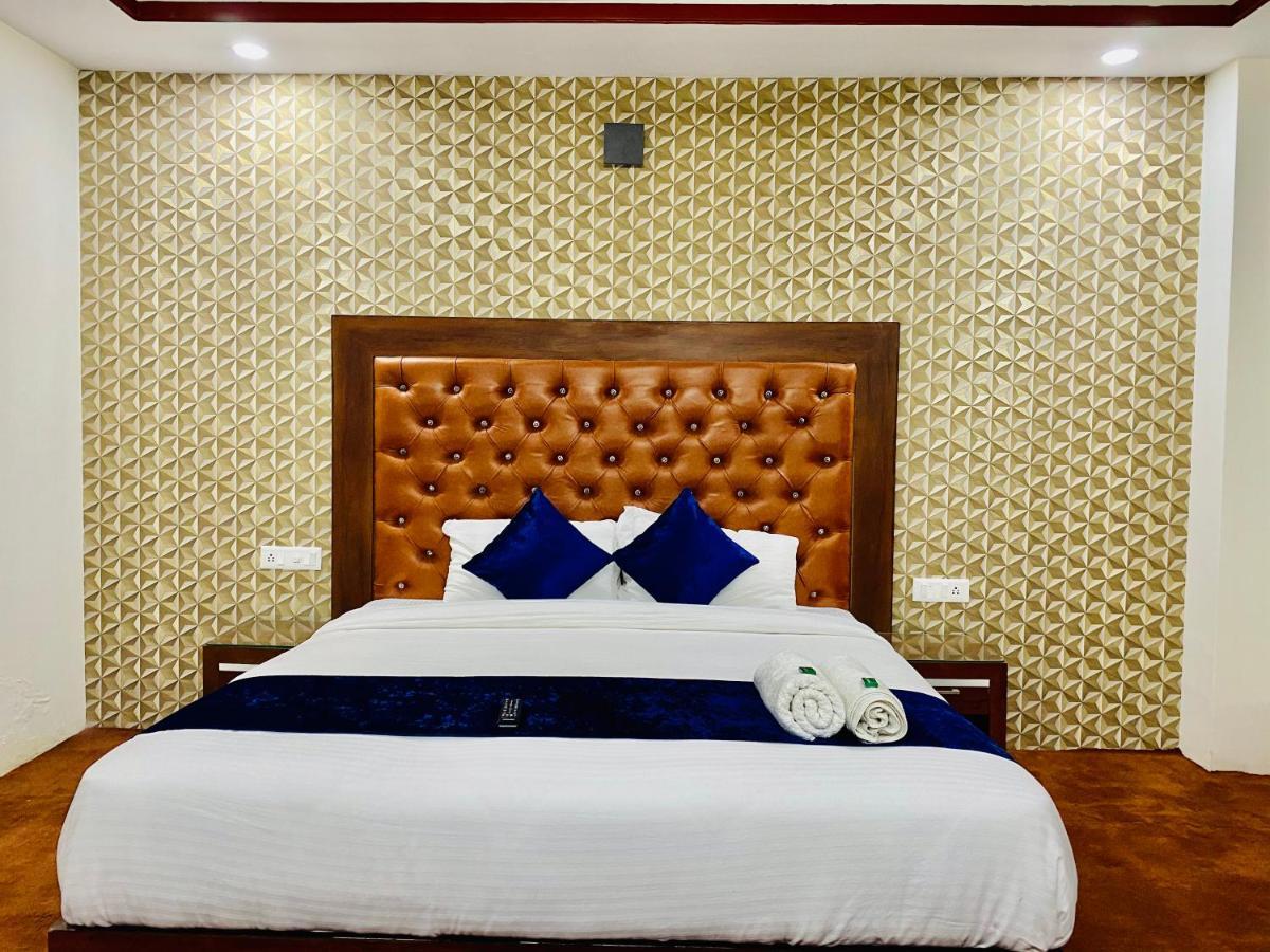 Royal Green Mashobra - Mountain And Valley View Rooms Shimla Bagian luar foto