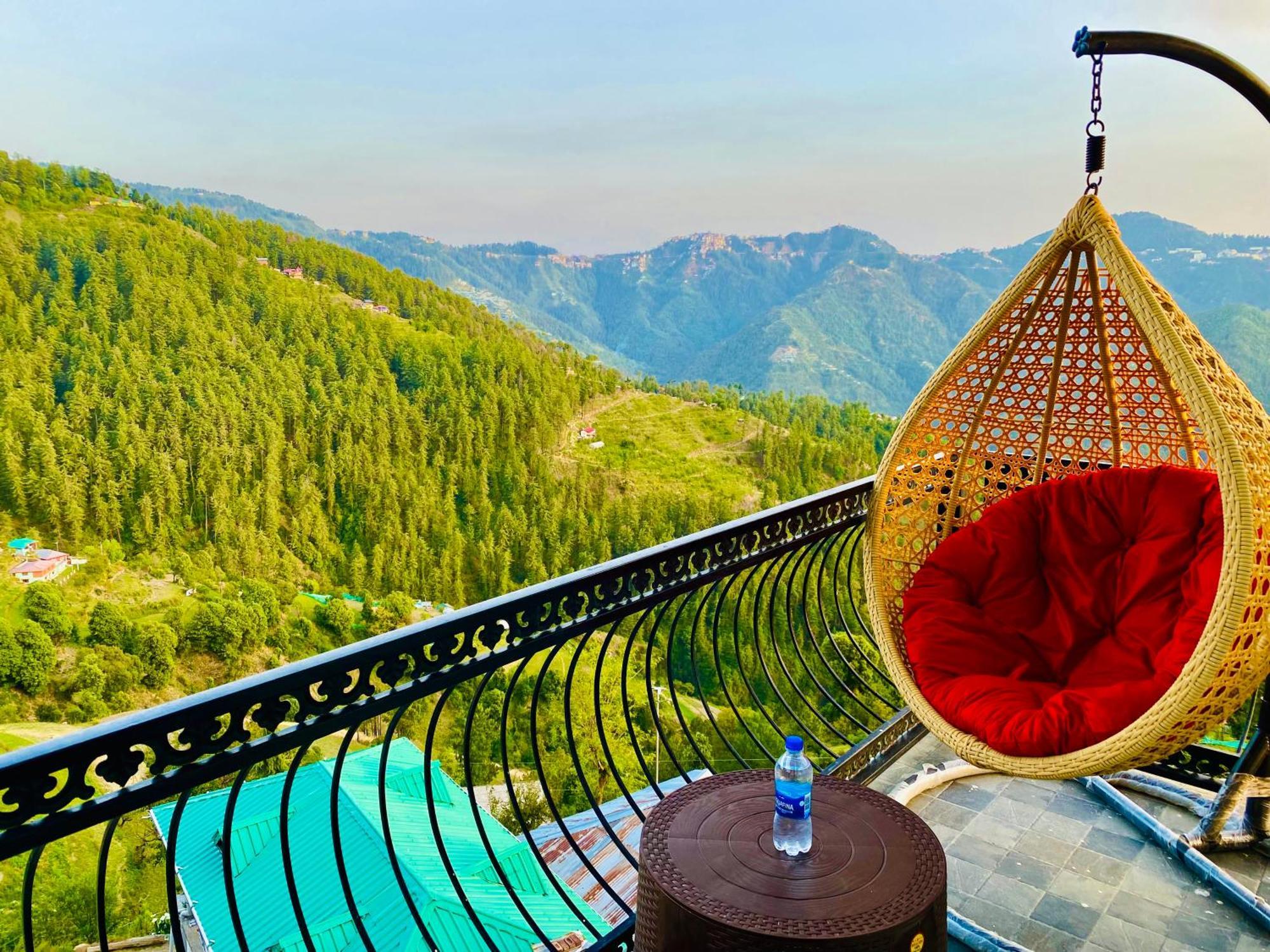 Royal Green Mashobra - Mountain And Valley View Rooms Shimla Bagian luar foto