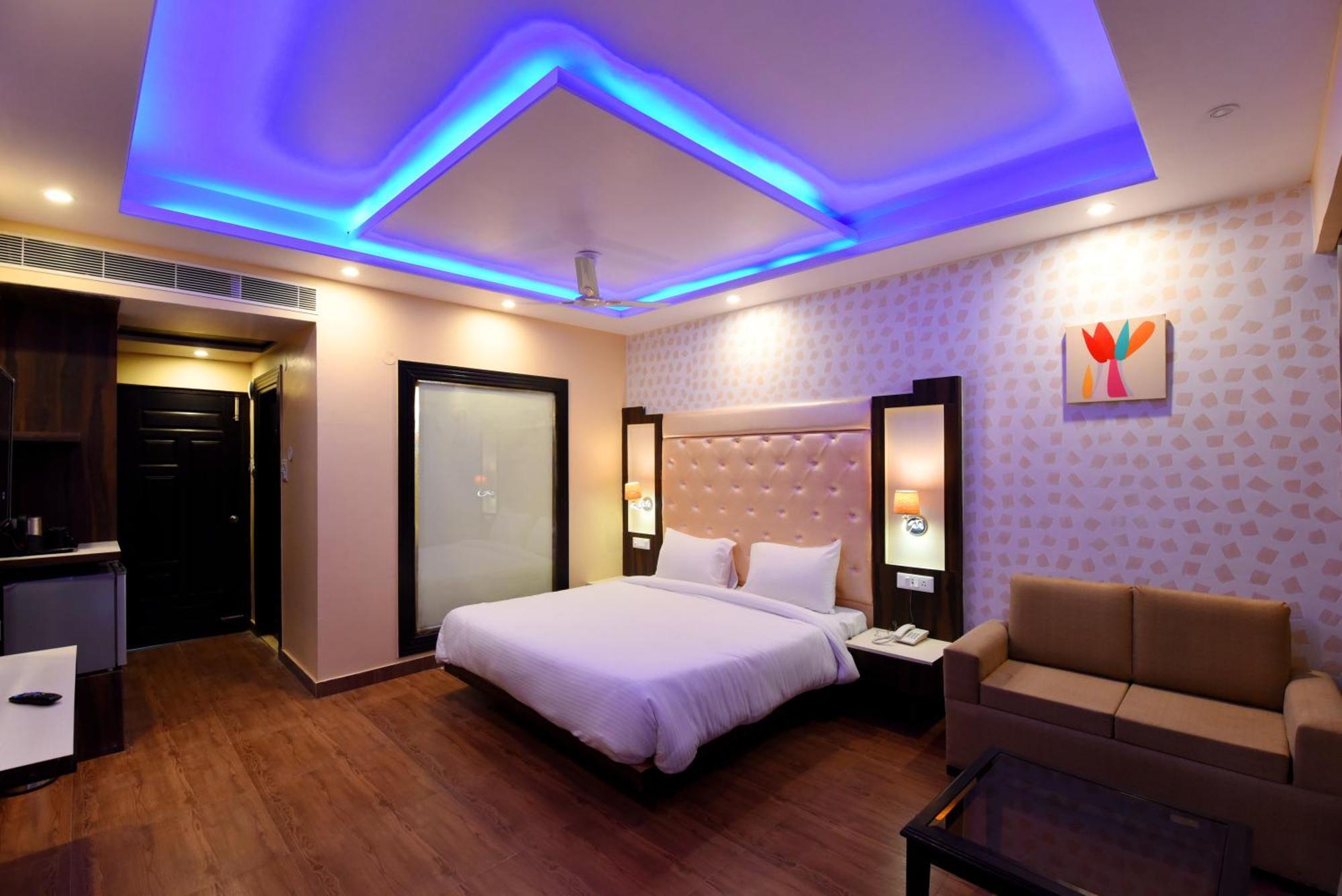 Royal Green Mashobra - Mountain And Valley View Rooms Shimla Bagian luar foto